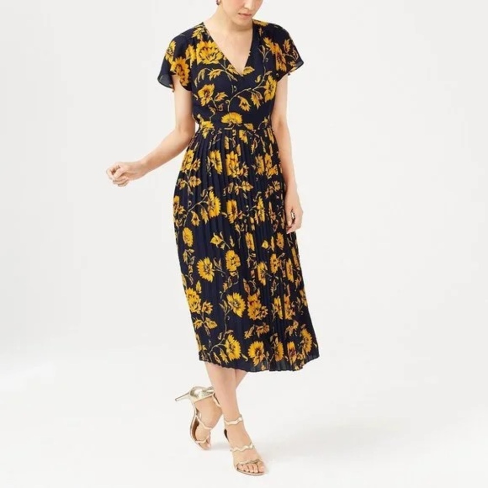 Crew Printed pleated midi wrap dress | size 2 - Picture 2 of 13